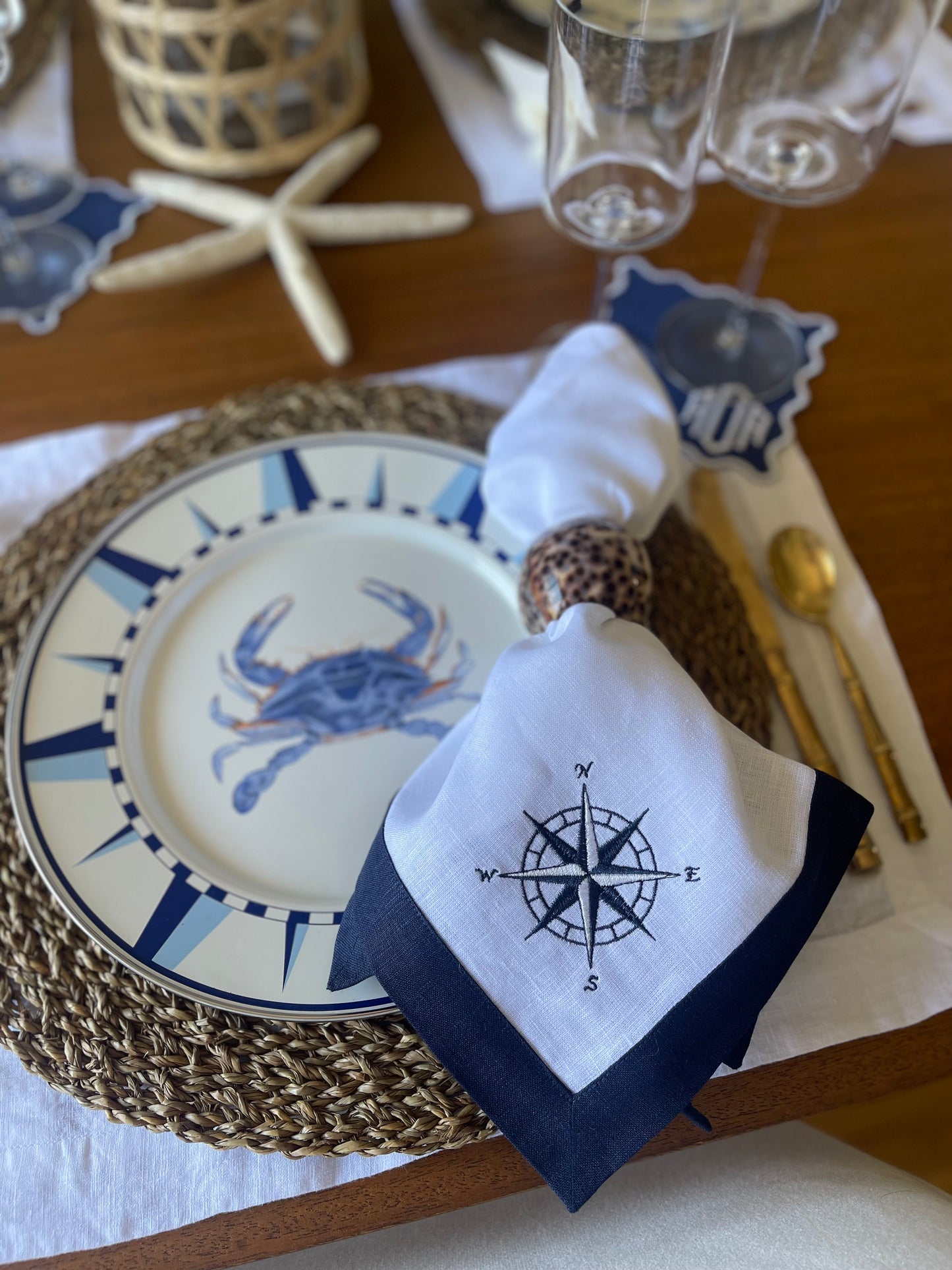 Linen Navy Trim Dinner Napkins