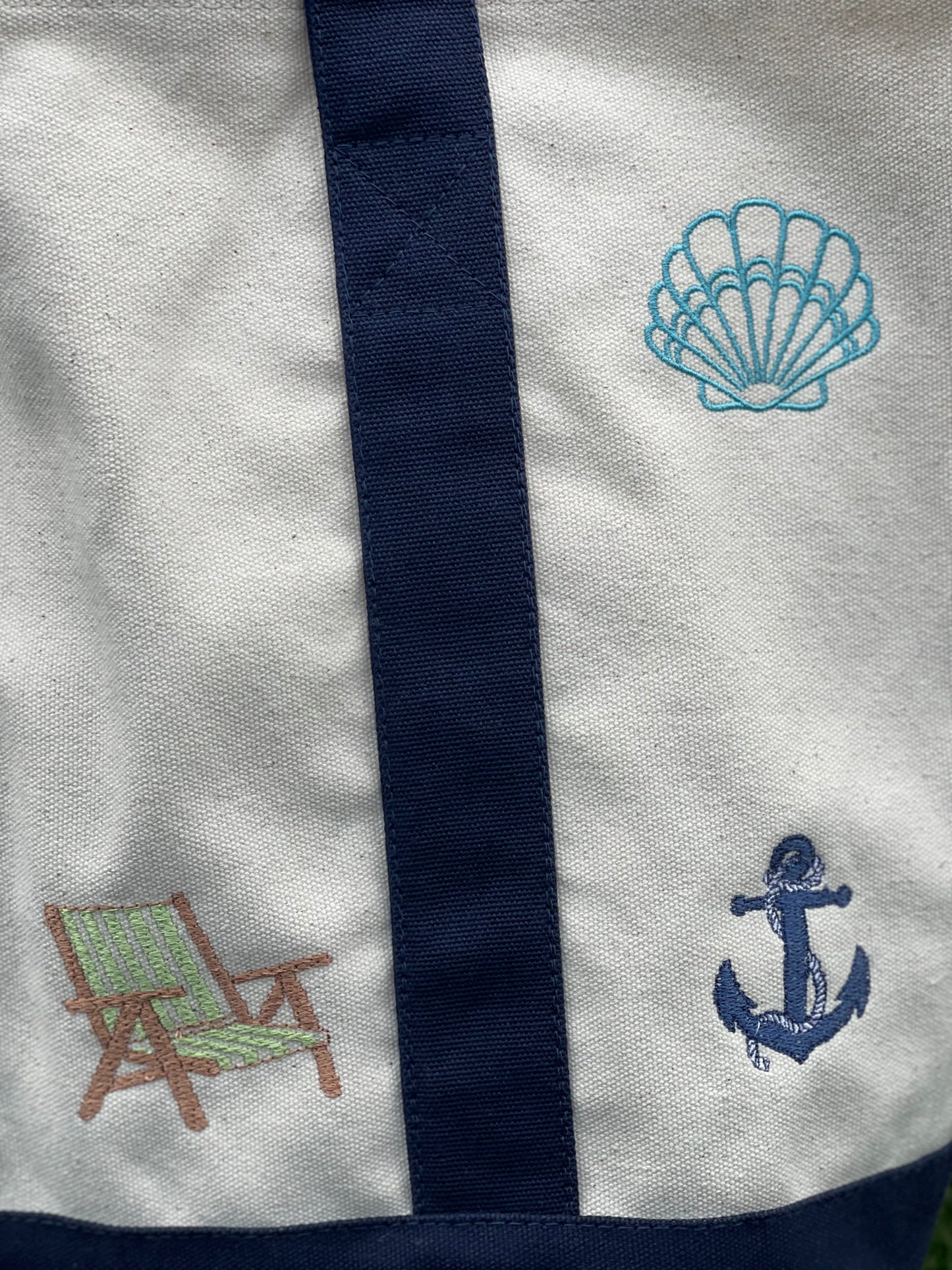 Coastal Icon Tote