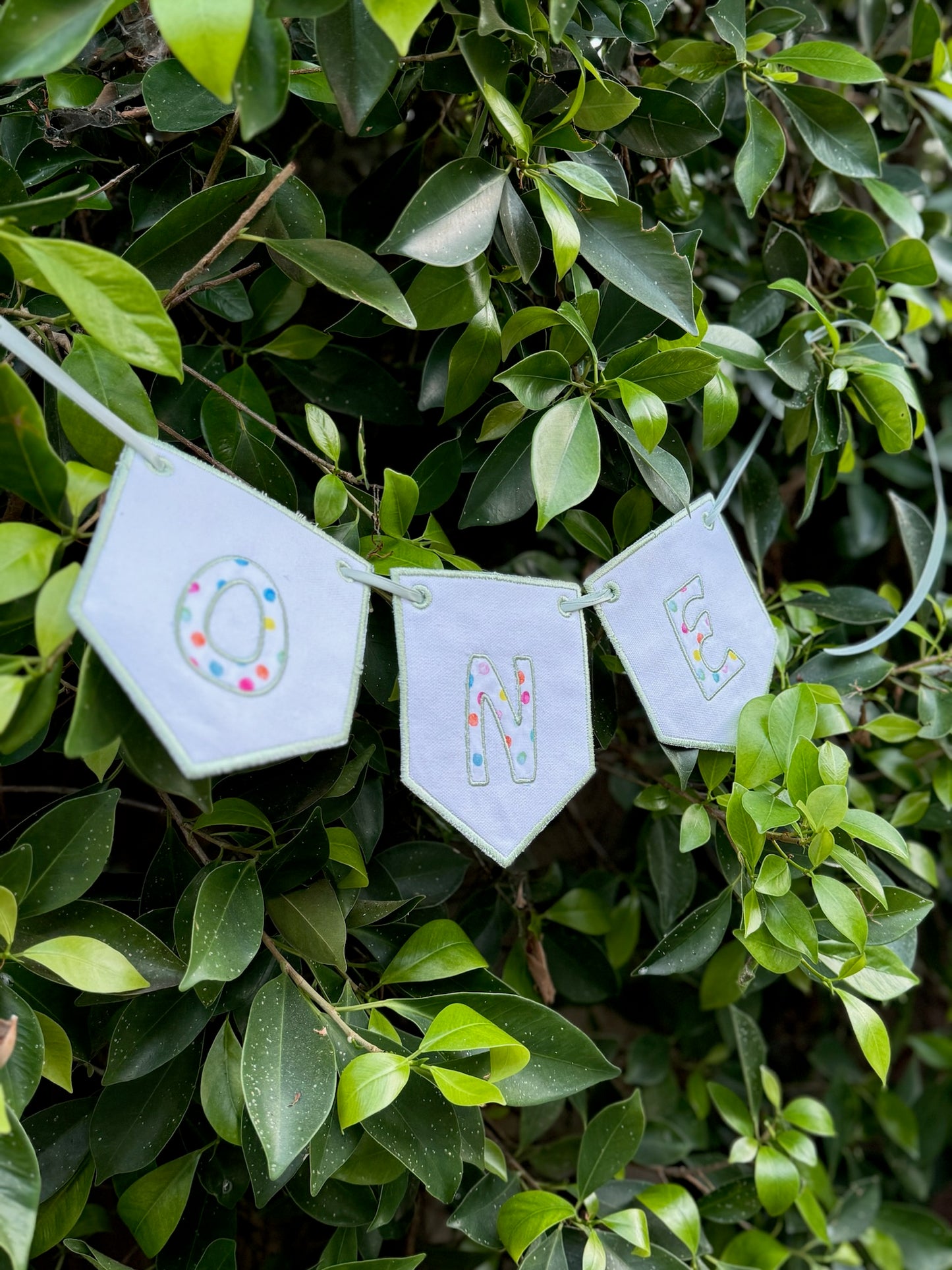 Polka-dot 'ONE' Highchair Banner