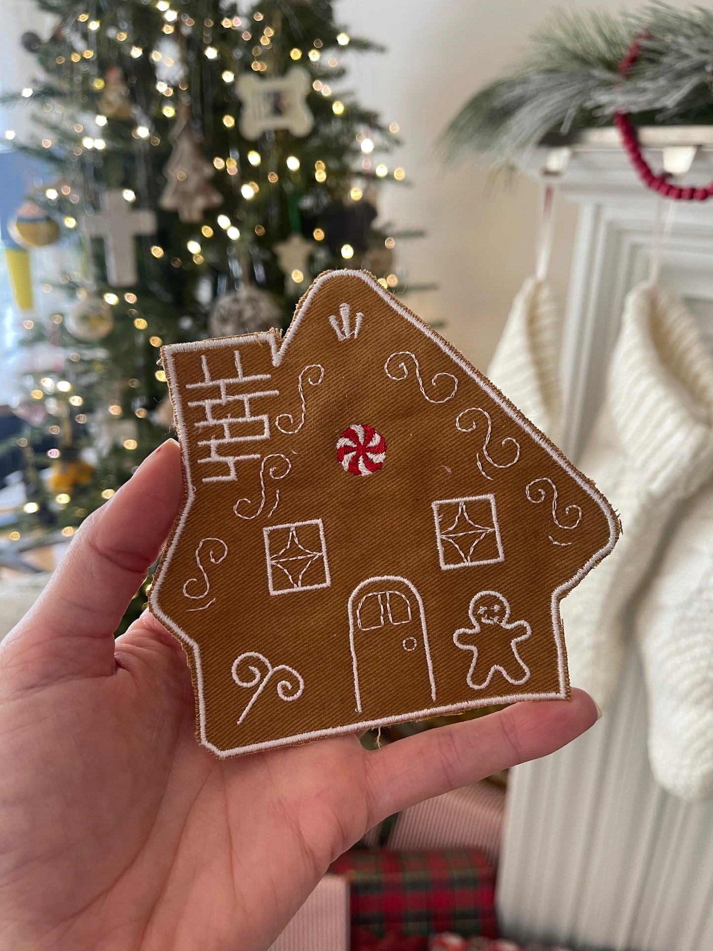 Gingerbread House Coasters (set of 4)
