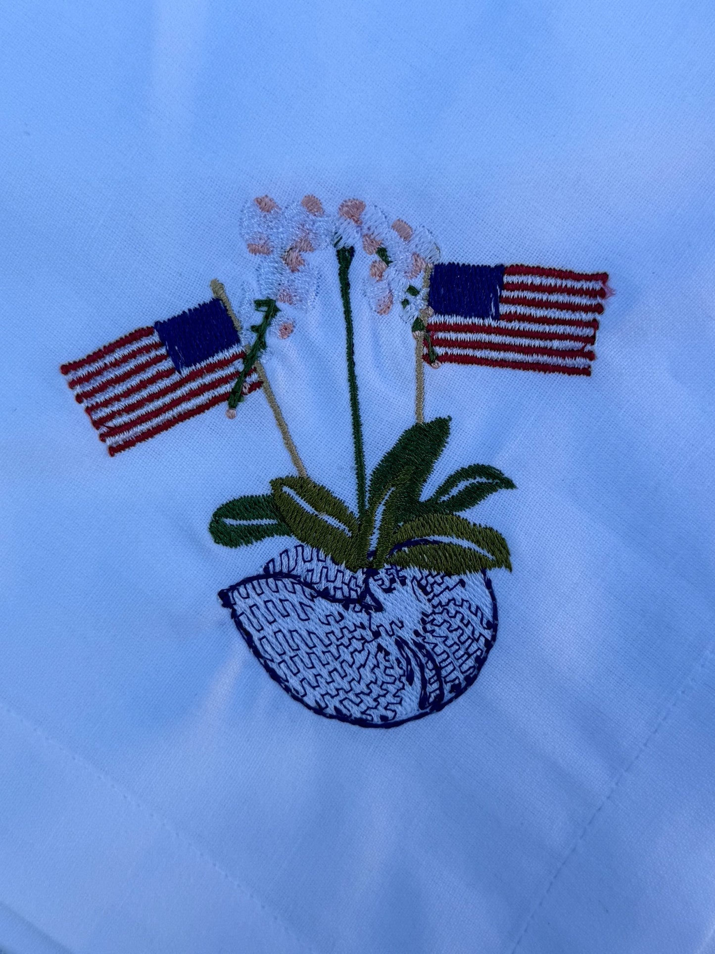 Patriotic Chinoiserie Shell Embroidered Dinner Napkin